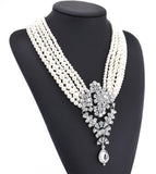 Exaggerated Pearl Necklace With Rhinestone Inlay