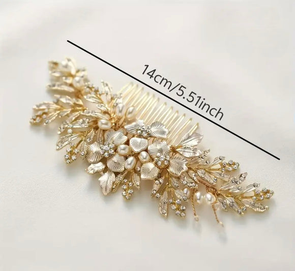 Elegant Floral Pearl and Crystal Hair Comb