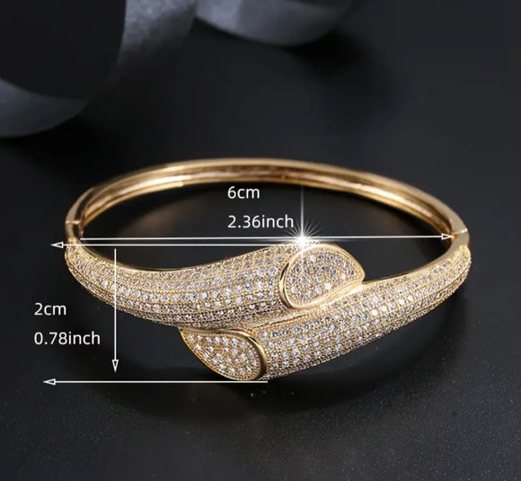 Eternal Grace Pavé Bangle