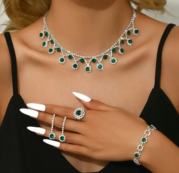 Emerald Radiance Jewelry Set