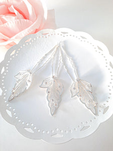 Dainty Leaf Hairpins Set