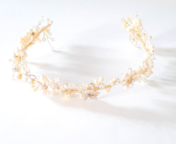 Gilded Hair Vine With Pearls and Flowers
