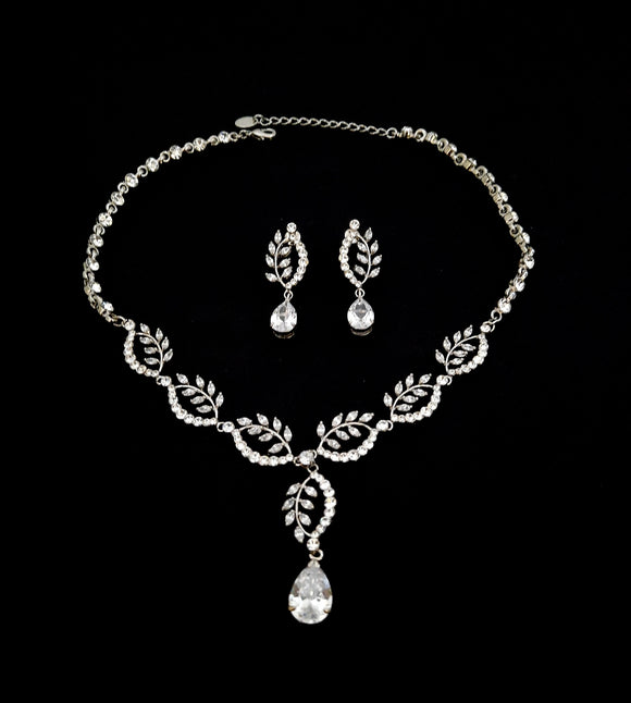 Leafy Crystal Bridal Necklace Set