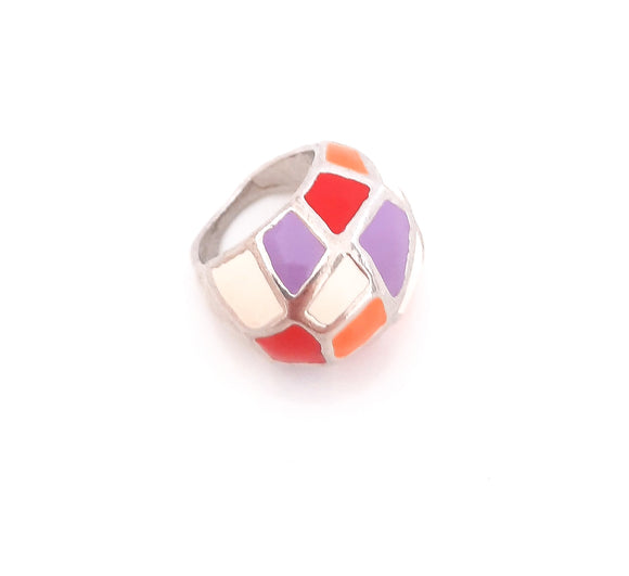 Multi-Colour Ring with Tile-Like Design